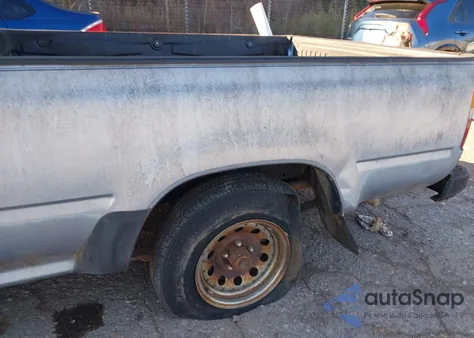 1989 Toyota Pickup 1/2 Ton Short Wheelbase из США, поврежденный, VIN JT4RN81R2K0026770